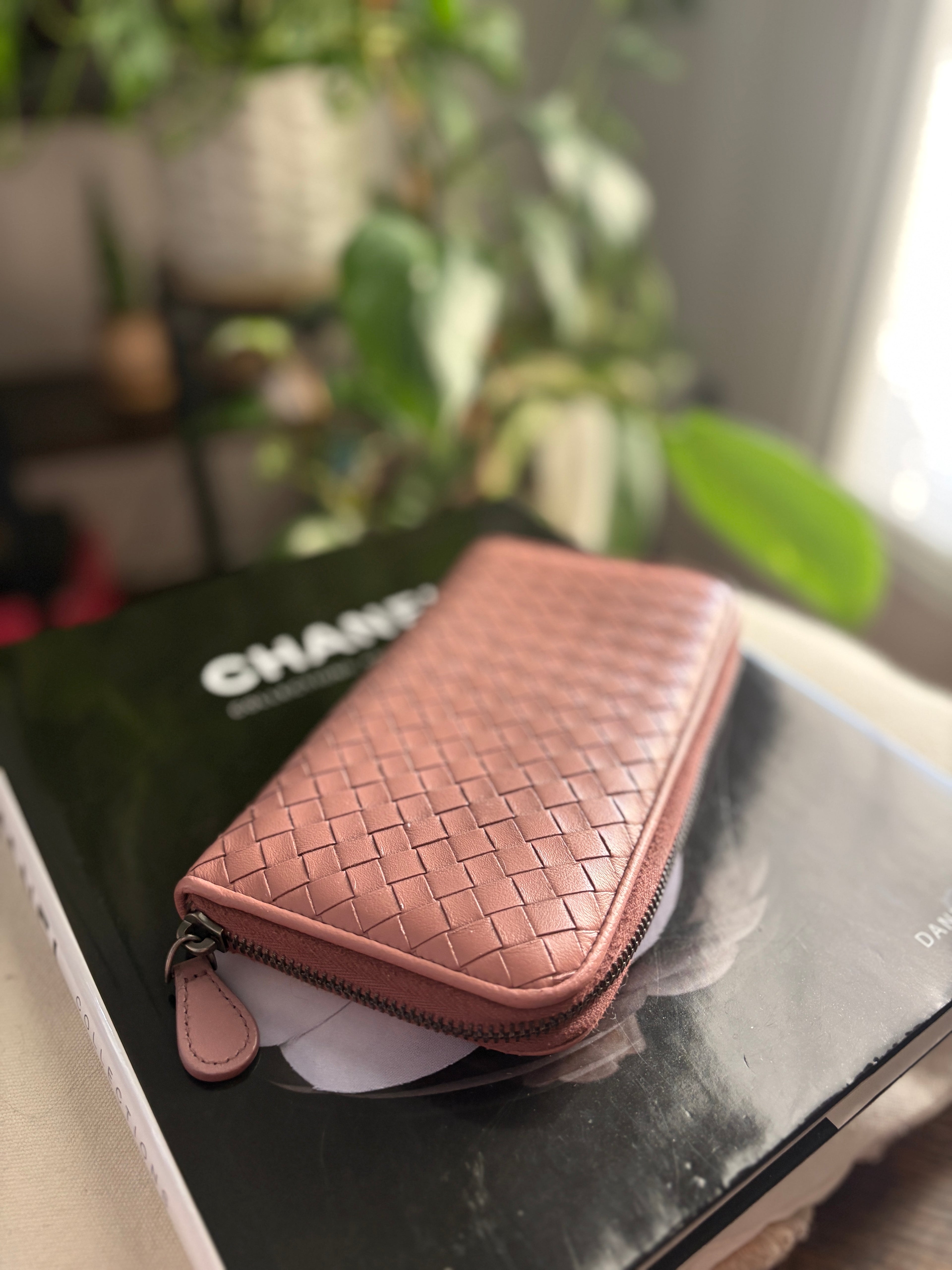 Bottega Veneta Woven Zip-Around Wallet in Dusty Rose